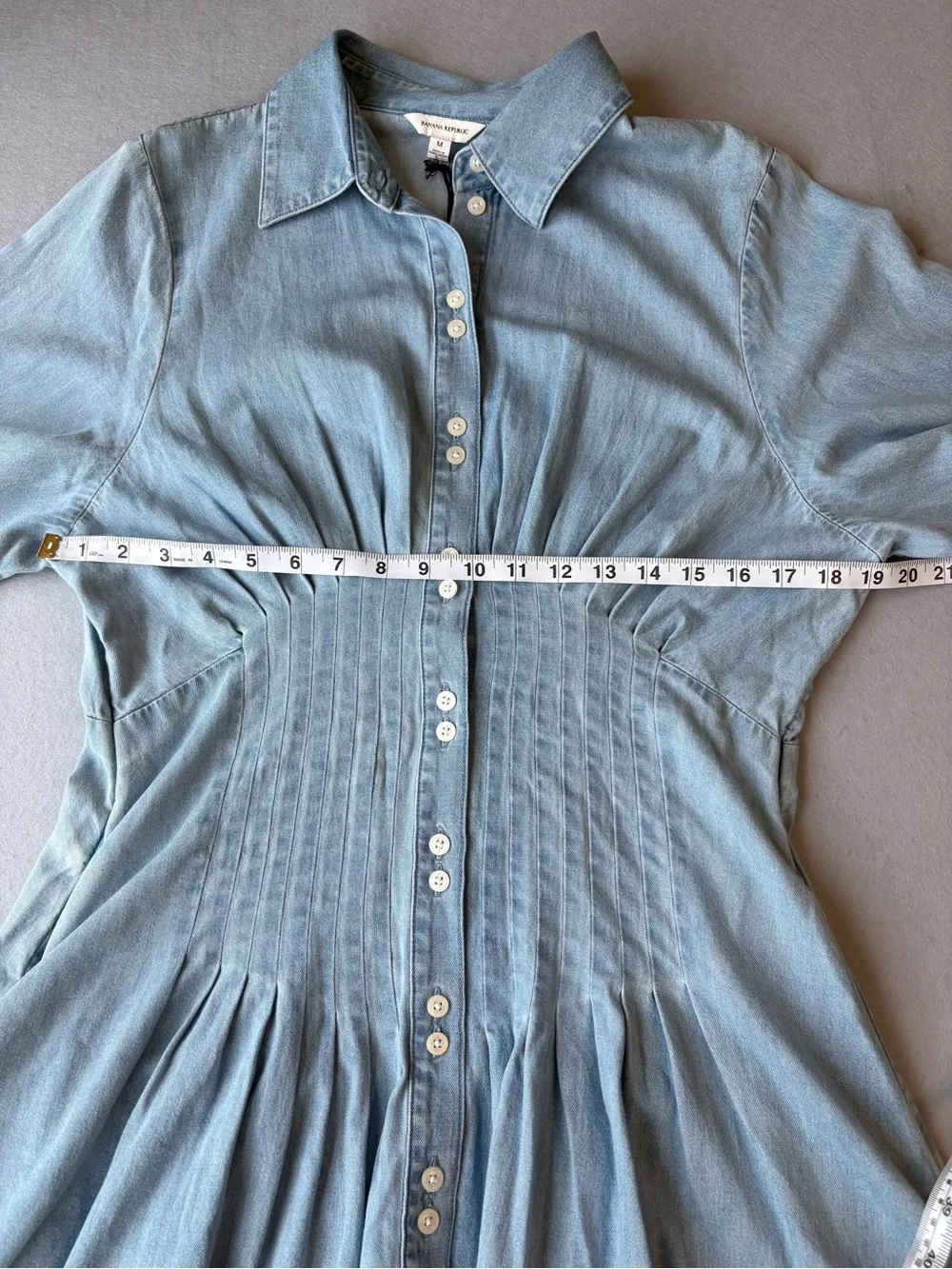 Banana Republic Indigo Light Blue Denim Chambray Pintuck Shirt Dress Size M NWT - Picture 12 of 14